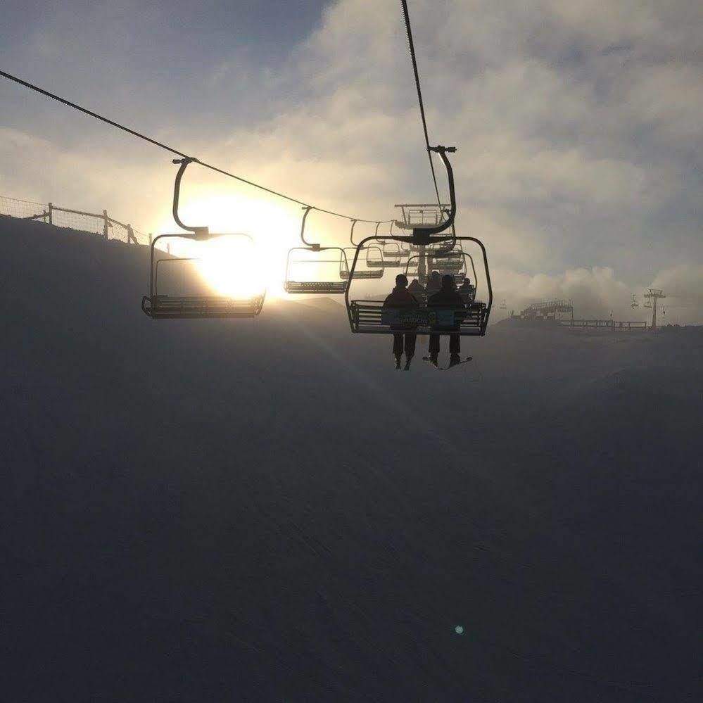 Amber Lodge Mt Buller เมาต์บุลเลอร์ ภายนอก รูปภาพ